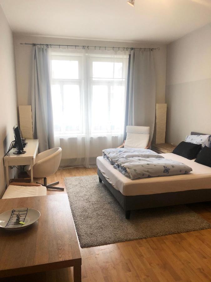 Lägenhet City Loft And Studio Prag